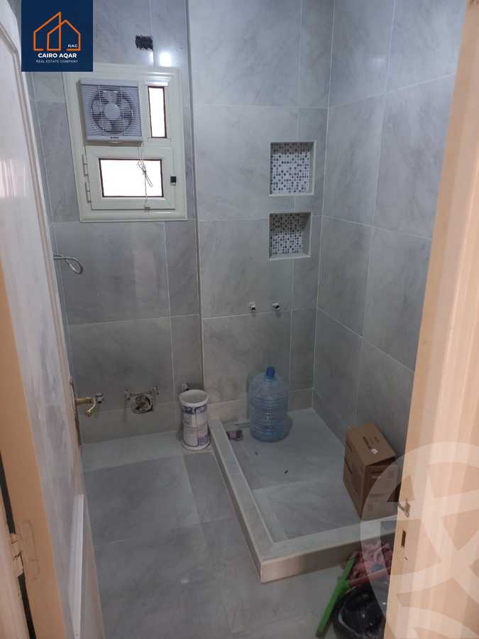 https://aqarmap.com.eg/en/listing/5379278-for-sale-cairo-new-cairo-lrhb-city-phase-1-ahmed-rami-st