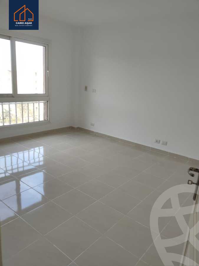 https://aqarmap.com.eg/ar/listing/5379873-for-rent-cairo-new-cairo-madinaty-eleventh-zone-buildings-group-114