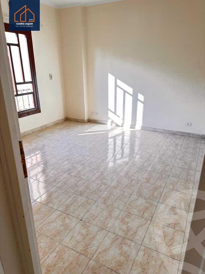 https://aqarmap.com.eg/en/listing/5393892-for-rent-cairo-new-cairo-lrhb-city-phase-5