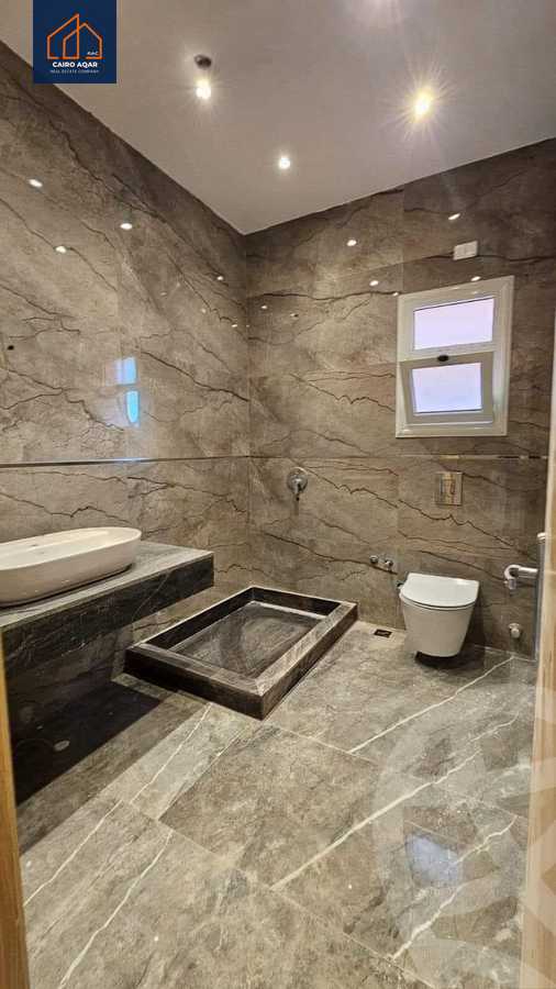 https://aqarmap.com.eg/ar/listing/5394406-for-sale-cairo-new-cairo-lrhb-city-phase-7