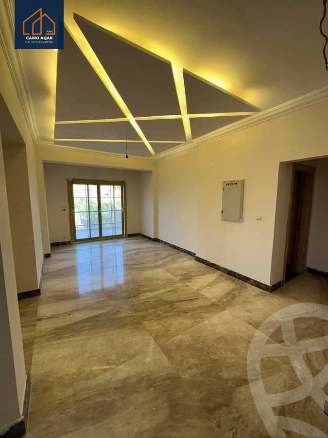 https://aqarmap.com.eg/en/listing/5401718-for-sale-cairo-new-cairo-lrhb-city-mtdd-lrhb-doctor-ahmed-zewail-st