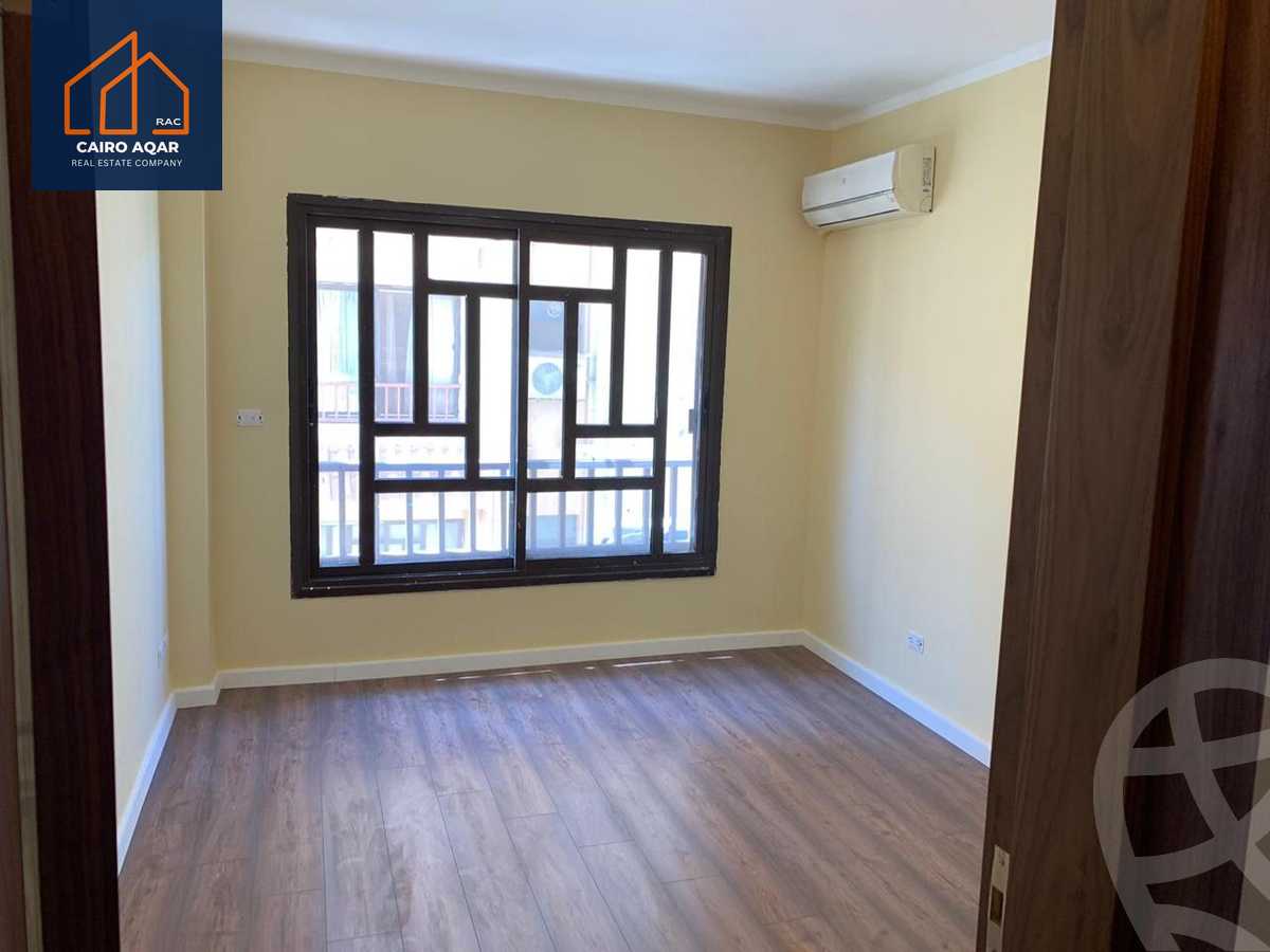 https://aqarmap.com.eg/ar/listing/5401832-for-rent-cairo-new-cairo-lrhb-city-phase-5-talaat-mostafa-st