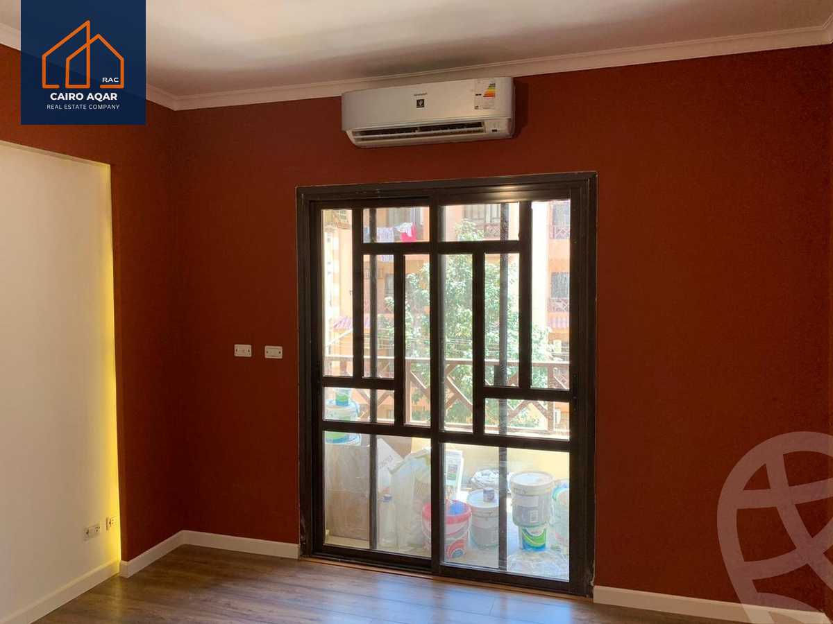 https://aqarmap.com.eg/ar/listing/5401832-for-rent-cairo-new-cairo-lrhb-city-phase-5-talaat-mostafa-st