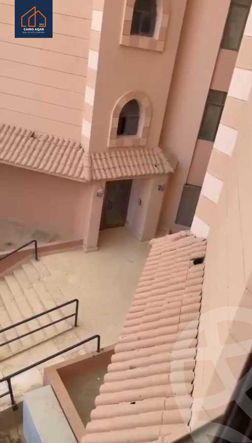 https://aqarmap.com.eg/en/listing/5405839-for-rent-cairo-new-cairo-lrhb-city-phase-5-talaat-mostafa-st