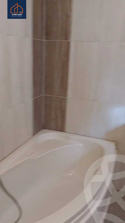 https://aqarmap.com.eg/ar/listing/5412079-for-sale-cairo-new-cairo-lrhb-city