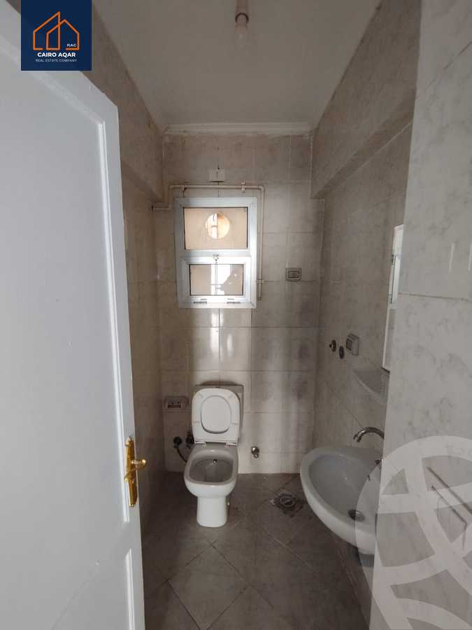 https://aqarmap.com.eg/en/listing/5413304-for-sale-cairo-new-cairo-lrhb-city-mtdd-lrhb-phase-9