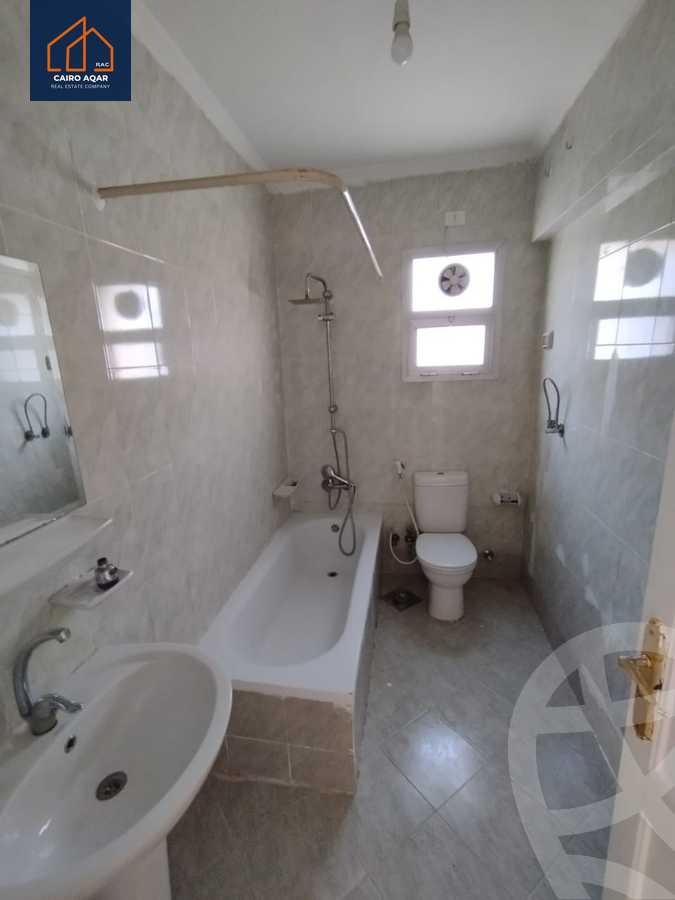 https://aqarmap.com.eg/en/listing/5413304-for-sale-cairo-new-cairo-lrhb-city-mtdd-lrhb-phase-9