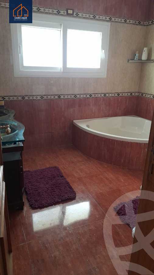 https://aqarmap.com.eg/en/listing/5413333-for-sale-cairo-new-cairo-lrhb-city-phase-3-umm-kolthom-st