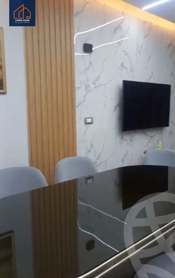 https://aqarmap.com.eg/ar/listing/5413951-for-rent-cairo-new-cairo-lrhb-city-phase-5-talaat-mostafa-st