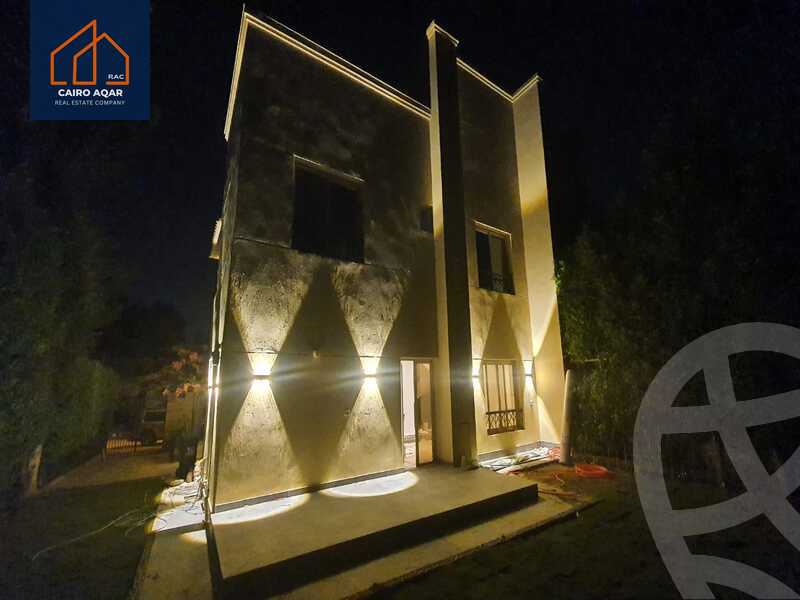https://aqarmap.com.eg/en/listing/5415048-for-sale-cairo-new-cairo-lrhb-city-malls-and-markets