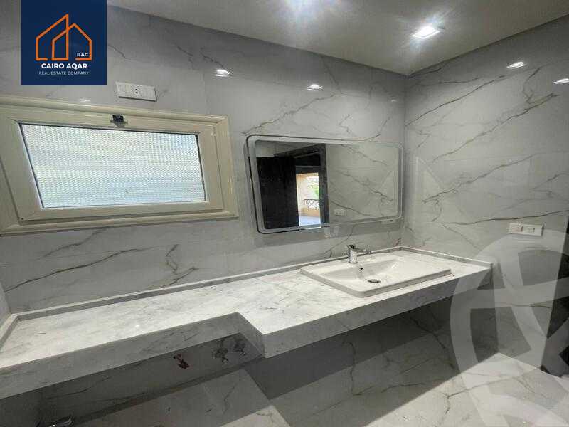 https://aqarmap.com.eg/en/listing/5415048-for-sale-cairo-new-cairo-lrhb-city-malls-and-markets