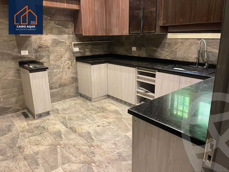 https://aqarmap.com.eg/en/listing/5415048-for-sale-cairo-new-cairo-lrhb-city-malls-and-markets