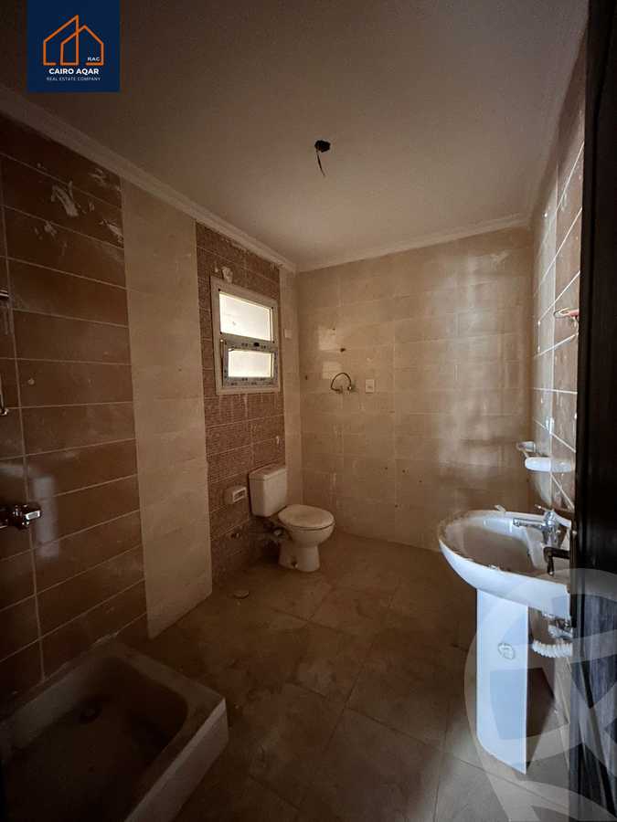 https://aqarmap.com.eg/ar/listing/5417505-for-sale-cairo-new-cairo-compounds-dar-misr-el-koronfel