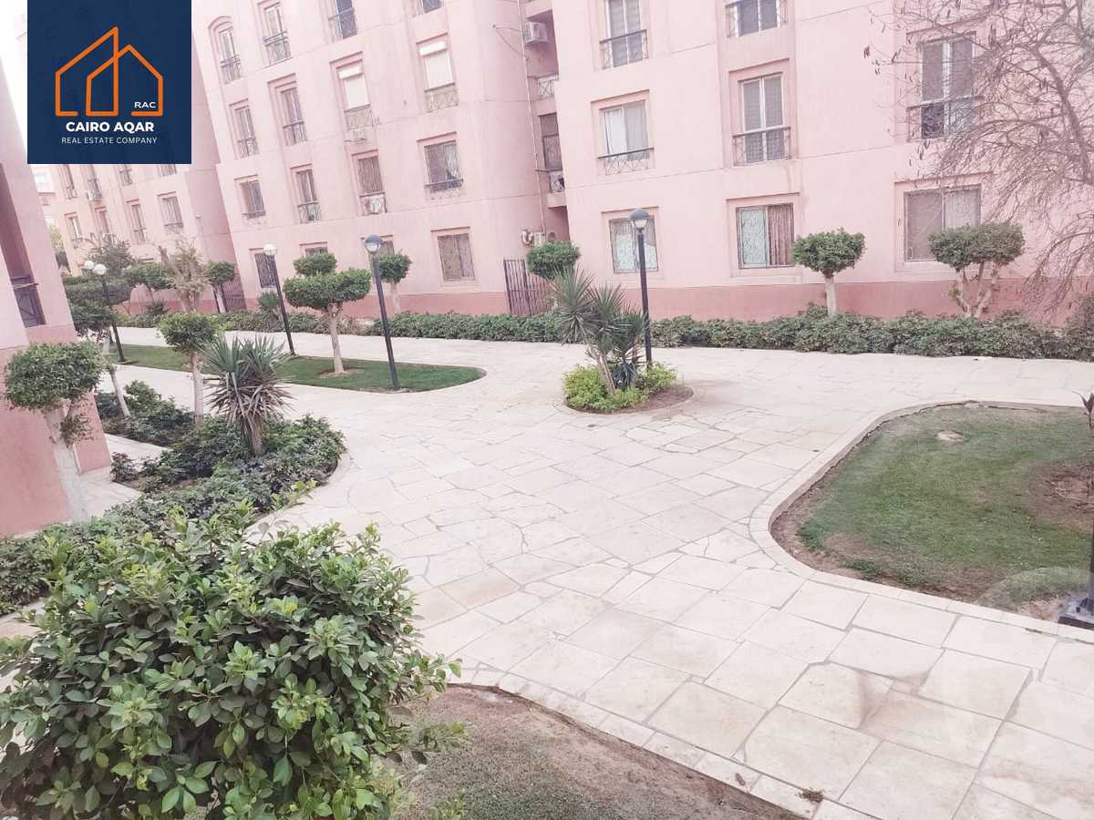 https://aqarmap.com.eg/en/listing/5421616-for-sale-cairo-new-cairo-lrhb-city-phase-2-amr-ibn-el-aas-st
