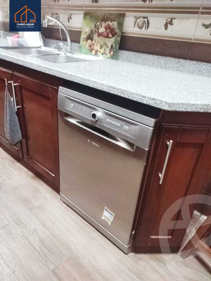 https://aqarmap.com.eg/en/listing/5421616-for-sale-cairo-new-cairo-lrhb-city-phase-2-amr-ibn-el-aas-st