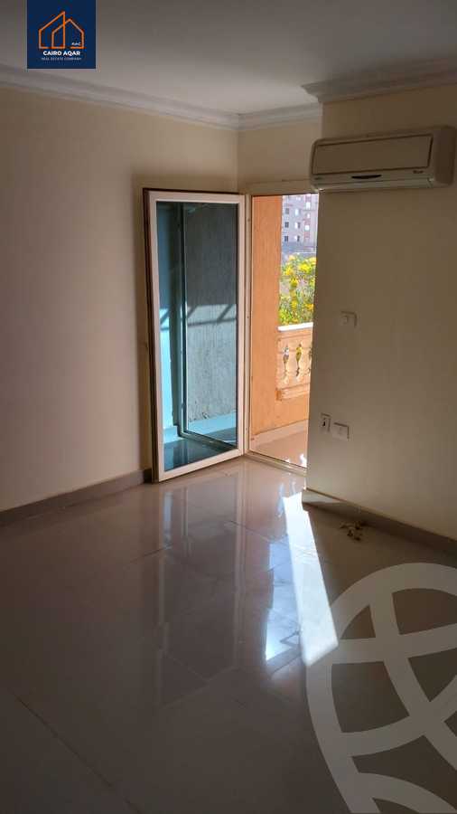 https://aqarmap.com.eg/ar/listing/5428974-for-sale-cairo-new-cairo-compounds-light-city