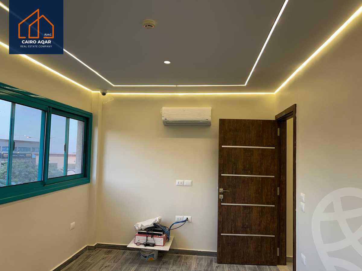 https://aqarmap.com.eg/en/listing/5435497-for-sale-cairo-new-cairo-lrhb-city-malls-and-markets