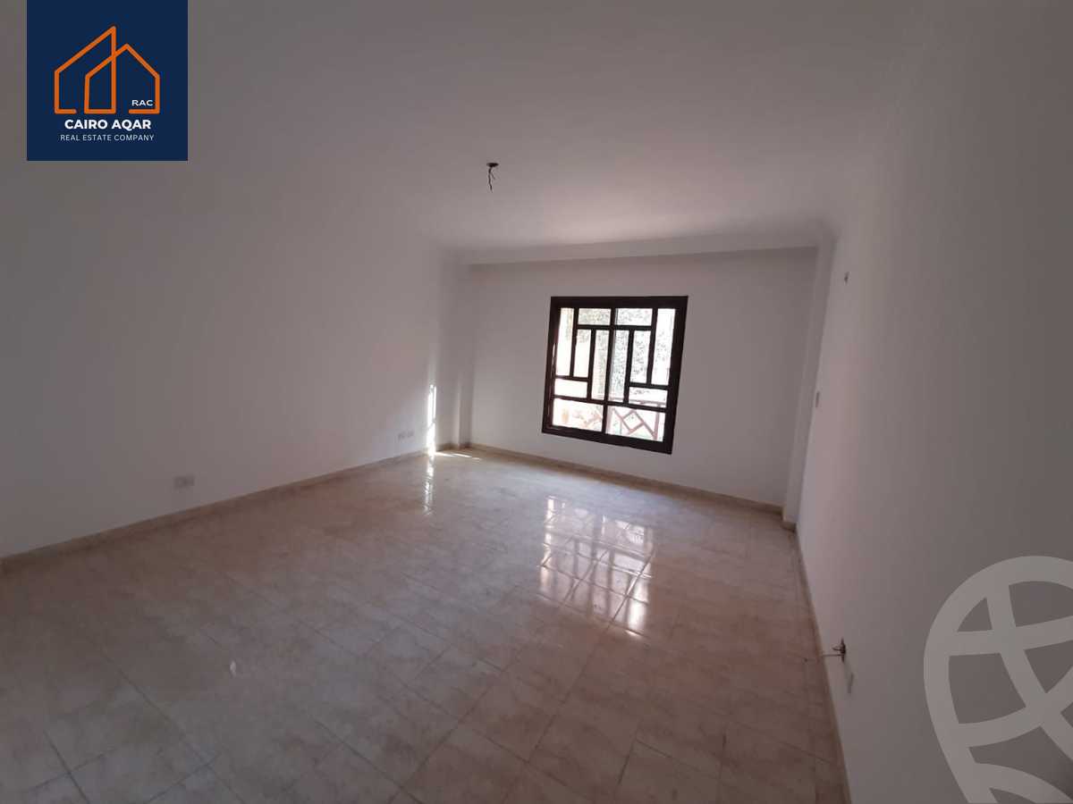 https://aqarmap.com.eg/ar/listing/5440597-for-rent-cairo-new-cairo-lrhb-city-phase-5-talaat-mostafa-st