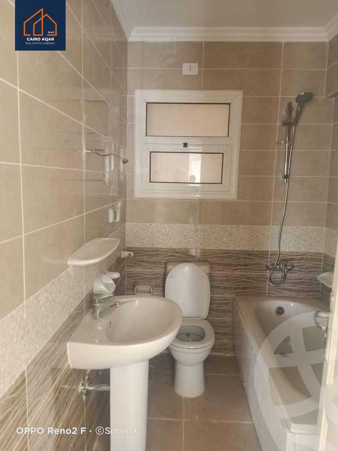 https://aqarmap.com.eg/en/listing/5451076-for-sale-cairo-new-cairo-lrhb-city-mtdd-lrhb-phase-7