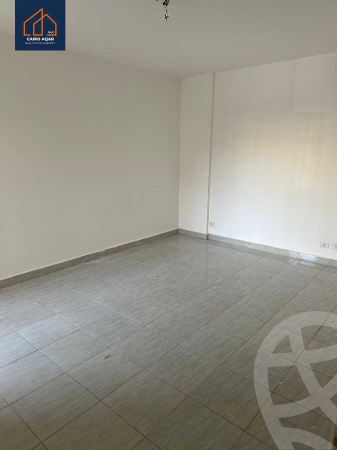 https://aqarmap.com.eg/en/listing/5455777-for-rent-cairo-new-cairo-lrhb-city-phase-8