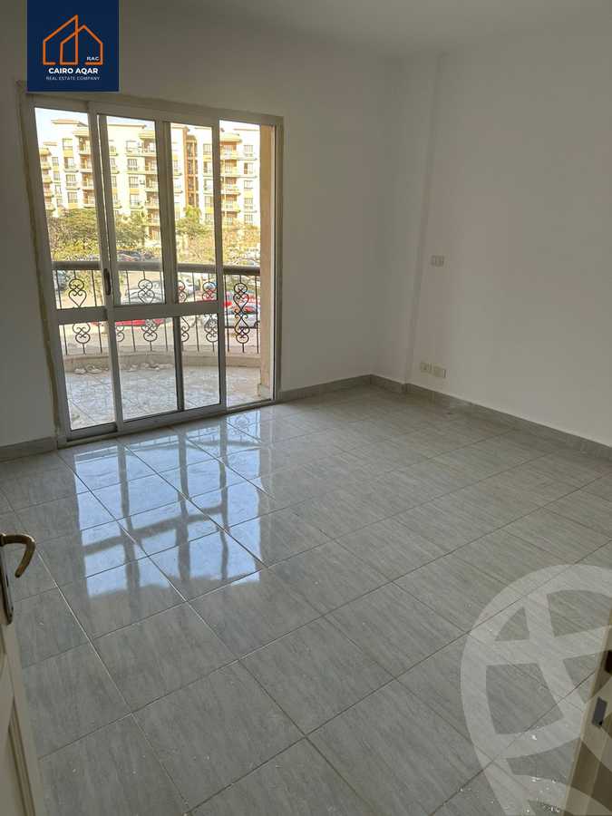 https://aqarmap.com.eg/en/listing/5455777-for-rent-cairo-new-cairo-lrhb-city-phase-8