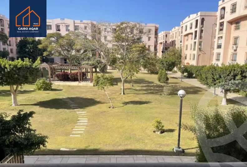 https://aqarmap.com.eg/en/listing/5456033-for-sale-cairo-new-cairo-lrhb-city-phase-1-ahmed-rami-st