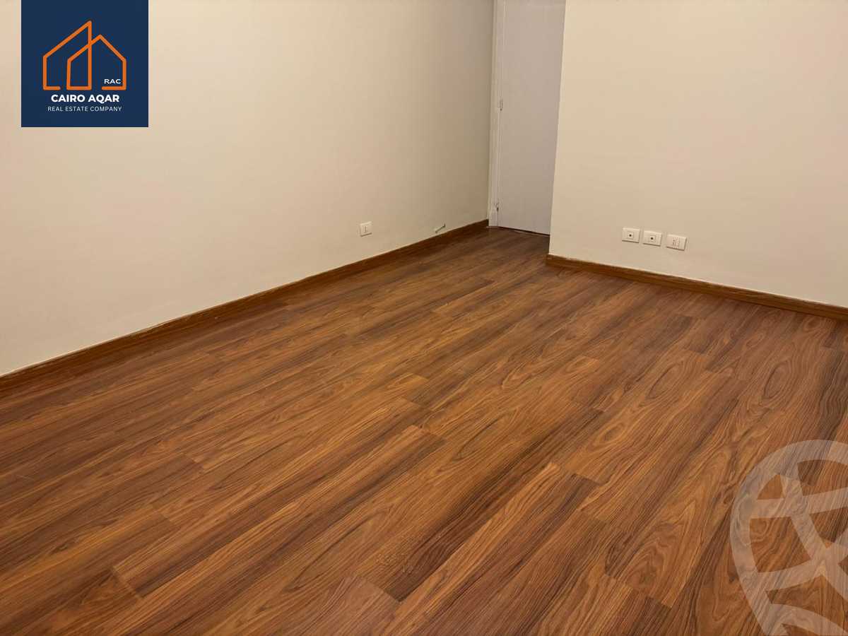 https://aqarmap.com.eg/en/listing/5456253-for-sale-cairo-new-cairo-lrhb-city-mtdd-lrhb-phase-10-farouk-el-baz-st