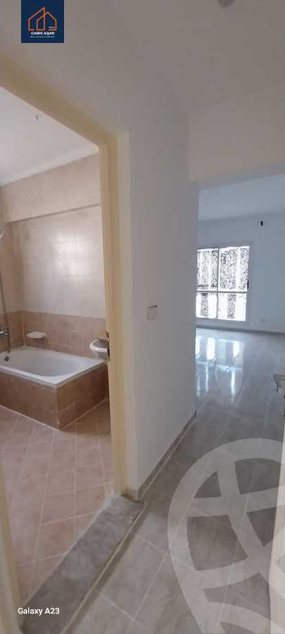 https://aqarmap.com.eg/en/listing/5463053-for-rent-cairo-new-cairo-lrhb-city-mtdd-lrhb-phase-10-farouk-el-baz-st