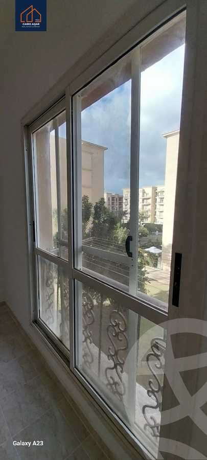 https://aqarmap.com.eg/en/listing/5463053-for-rent-cairo-new-cairo-lrhb-city-mtdd-lrhb-phase-10-farouk-el-baz-st