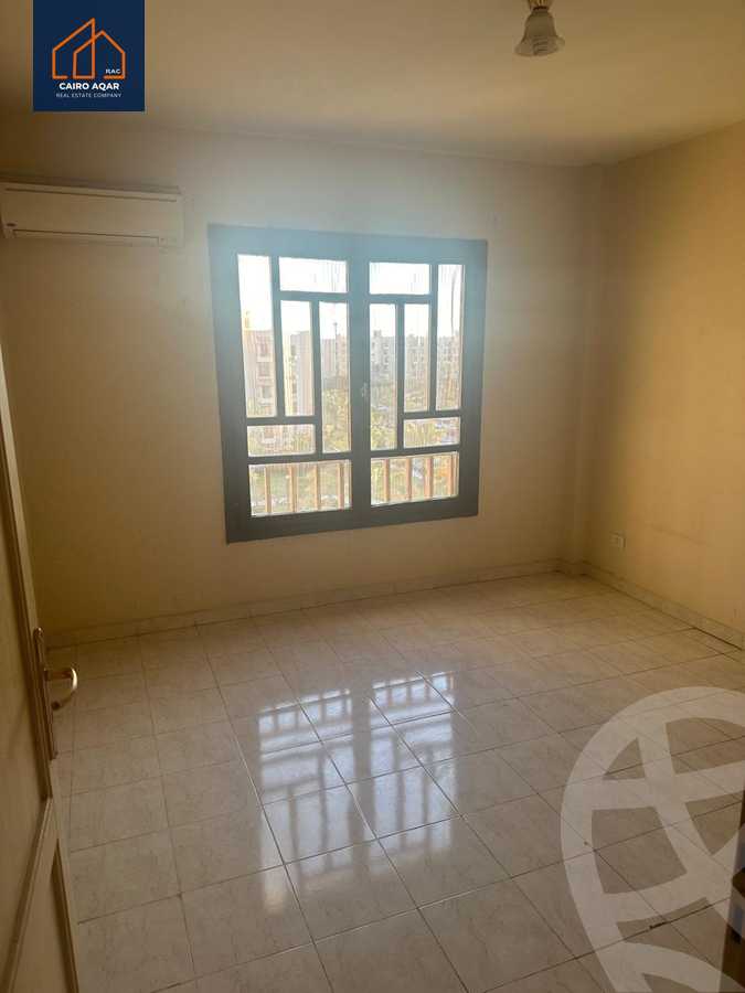 https://aqarmap.com.eg/en/listing/5471399-for-sale-cairo-new-cairo-lrhb-city-phase-5-talaat-mostafa-st