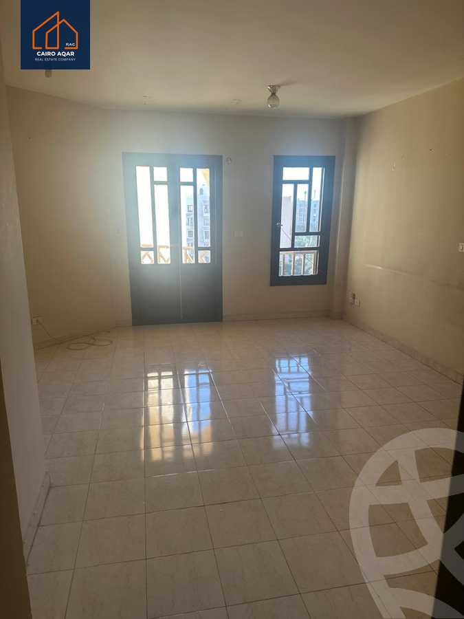 https://aqarmap.com.eg/en/listing/5471399-for-sale-cairo-new-cairo-lrhb-city-phase-5-talaat-mostafa-st
