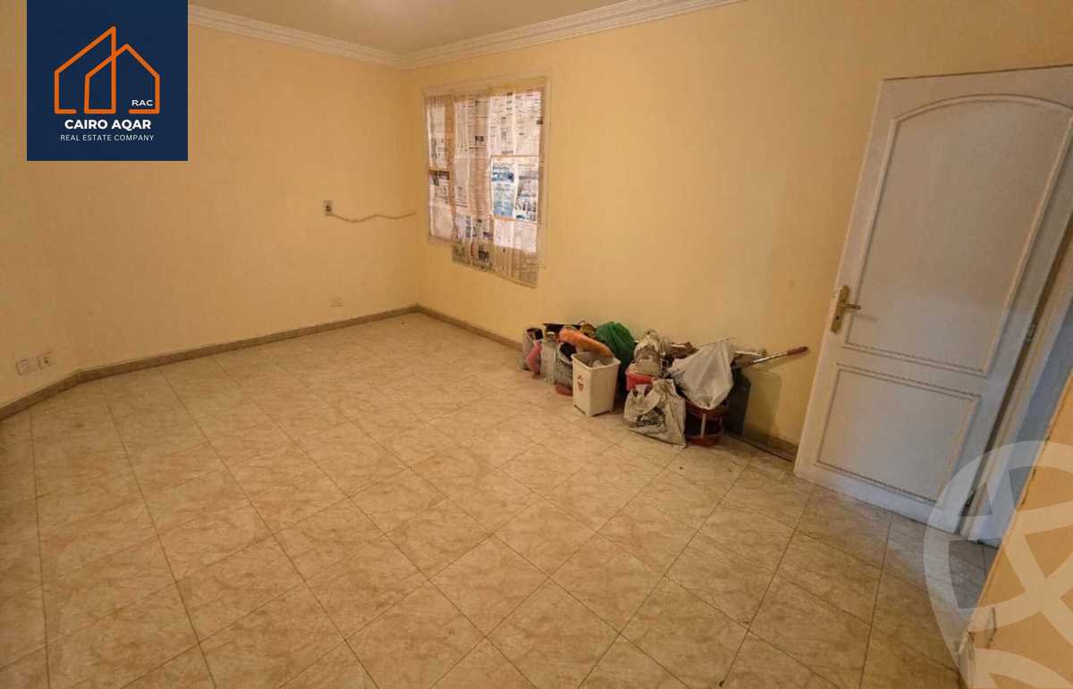 https://aqarmap.com.eg/ar/listing/5474763-for-sale-cairo-new-cairo-lrhb-city-phase-4-mohammed-farid-st