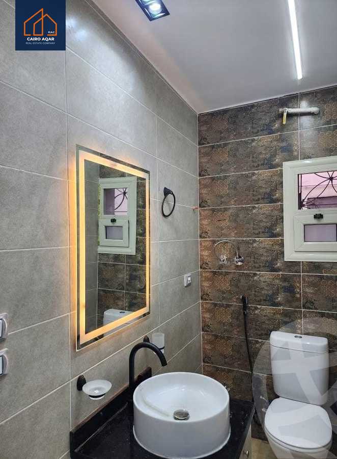 https://aqarmap.com.eg/ar/listing/5495008-for-sale-cairo-new-cairo-lrhb-city-phase-5-talaat-mostafa-st