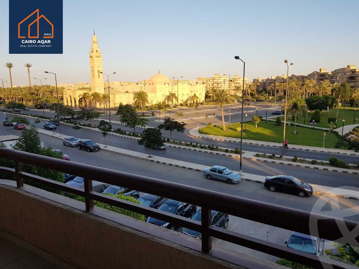 https://aqarmap.com.eg/en/listing/5495123-for-sale-cairo-new-cairo-lrhb-city-phase-4-mostafa-el-nahaas-st