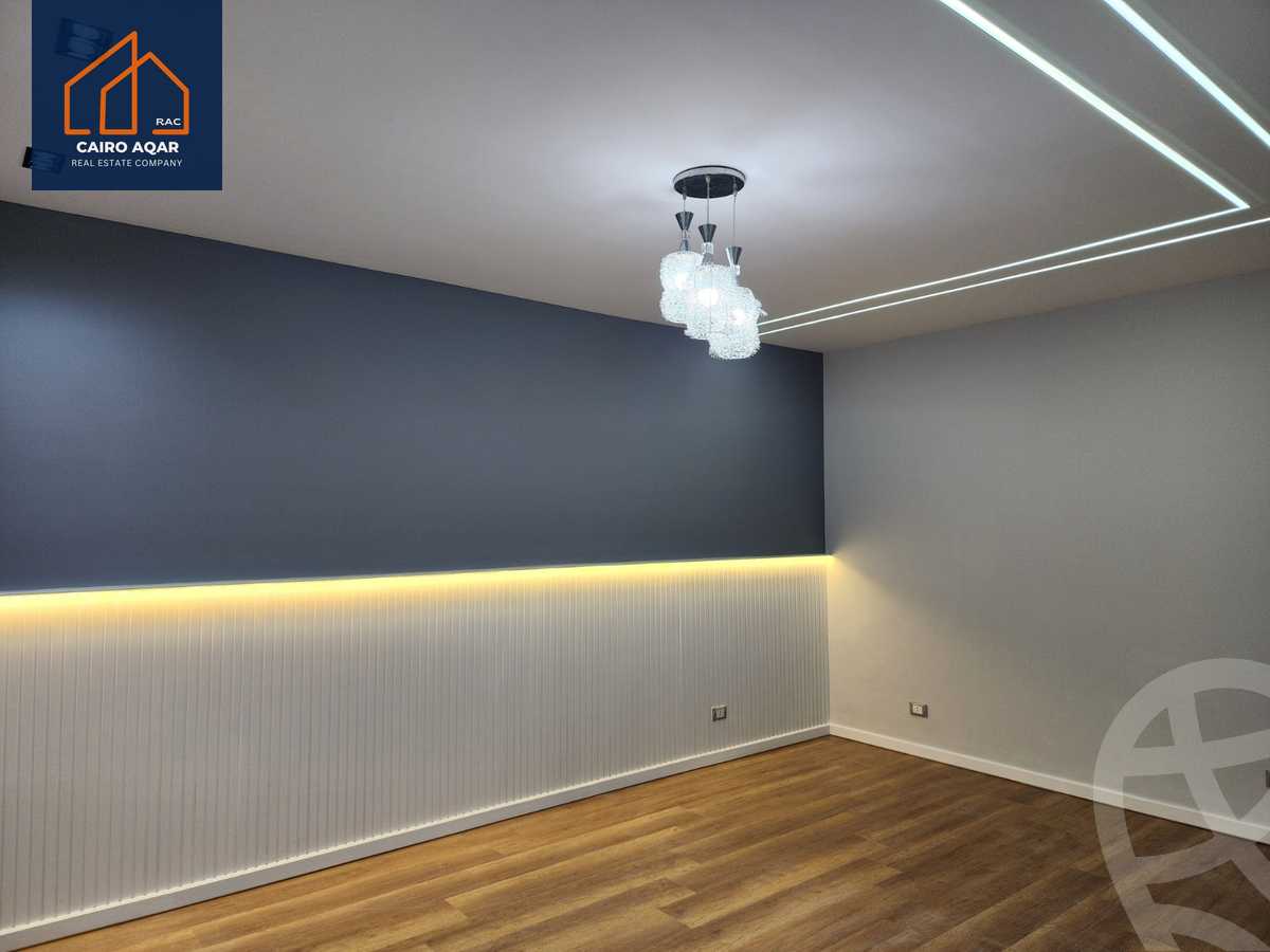 https://aqarmap.com.eg/en/listing/5495837-for-sale-cairo-new-cairo-lrhb-city-mtdd-lrhb-phase-8
