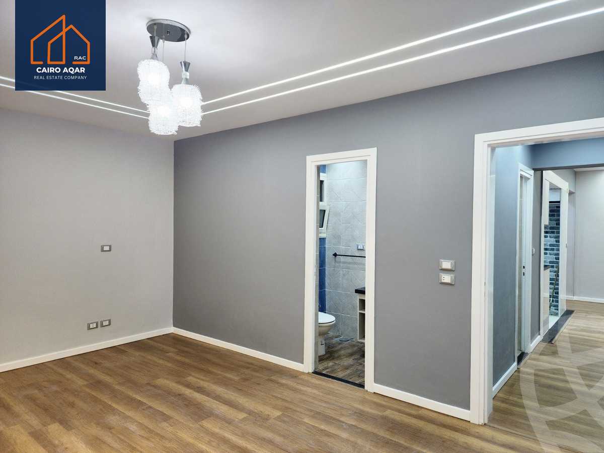 https://aqarmap.com.eg/en/listing/5495837-for-sale-cairo-new-cairo-lrhb-city-mtdd-lrhb-phase-8