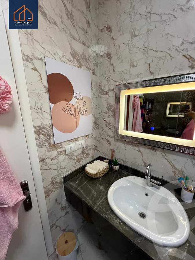 https://aqarmap.com.eg/ar/listing/5518027-for-sale-cairo-new-cairo-lrhb-city-phase-3-farid-shawqi-st