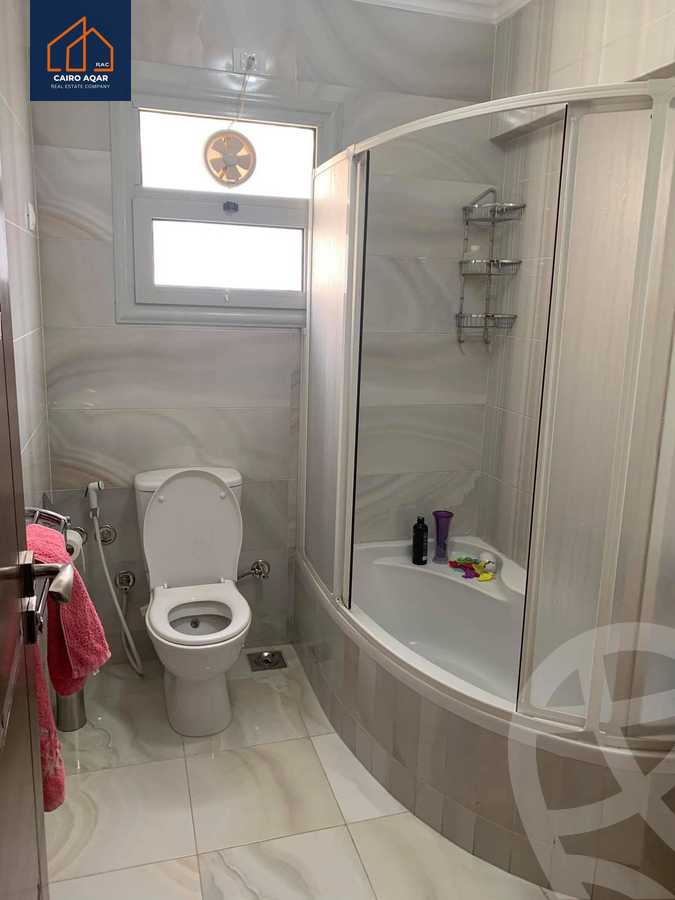 https://aqarmap.com.eg/en/listing/5534382-for-sale-cairo-new-cairo-lrhb-city-mtdd-lrhb-phase-8
