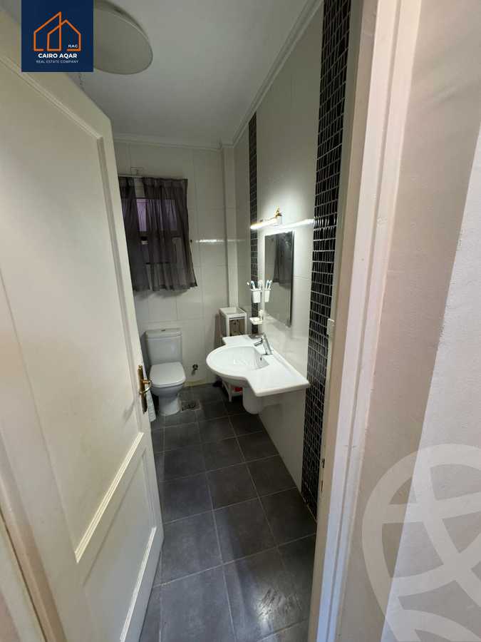 https://aqarmap.com.eg/en/listing/5550708-for-sale-cairo-new-cairo-lrhb-city-phase-5-talaat-mostafa-st