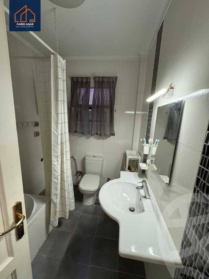 https://aqarmap.com.eg/en/listing/5550708-for-sale-cairo-new-cairo-lrhb-city-phase-5-talaat-mostafa-st