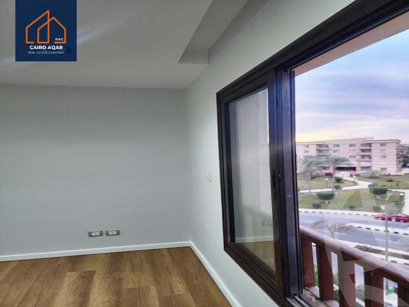 https://aqarmap.com.eg/en/listing/5553739-for-sale-cairo-new-cairo-lrhb-city-phase-5-talaat-mostafa-st