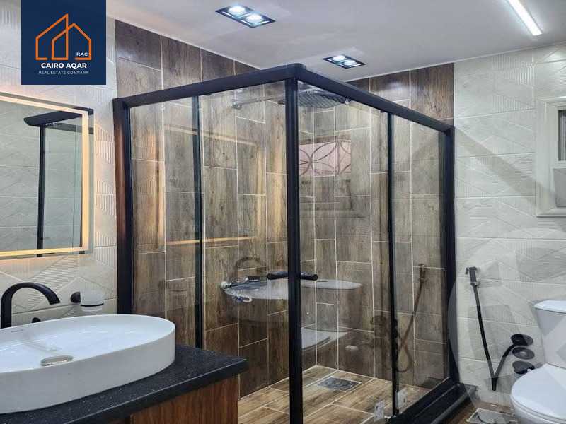 https://aqarmap.com.eg/en/listing/5553739-for-sale-cairo-new-cairo-lrhb-city-phase-5-talaat-mostafa-st