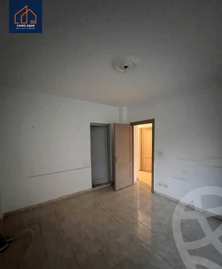 https://aqarmap.com.eg/en/listing/5559046-for-sale-cairo-new-cairo-lrhb-city-phase-5-talaat-mostafa-st