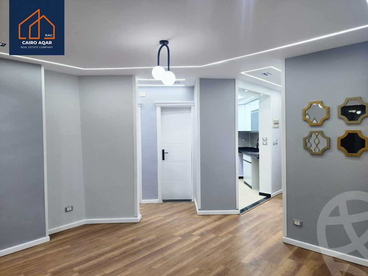 https://aqarmap.com.eg/en/listing/5564867-for-sale-cairo-new-cairo-lrhb-city-mtdd-lrhb-doctor-ahmed-zewail-st