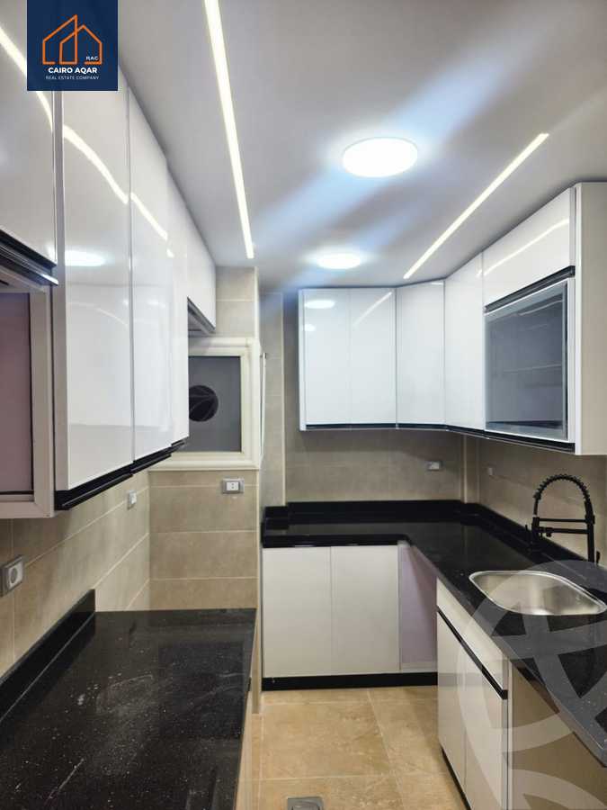 https://aqarmap.com.eg/en/listing/5564867-for-sale-cairo-new-cairo-lrhb-city-mtdd-lrhb-doctor-ahmed-zewail-st