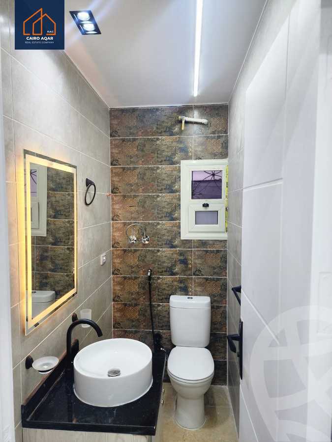 https://aqarmap.com.eg/en/listing/5564867-for-sale-cairo-new-cairo-lrhb-city-mtdd-lrhb-doctor-ahmed-zewail-st