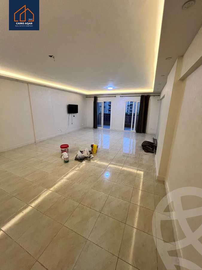 https://aqarmap.com.eg/en/listing/5567625-for-rent-cairo-new-cairo-lrhb-city-mtdd-lrhb-doctor-ahmed-zewail-st