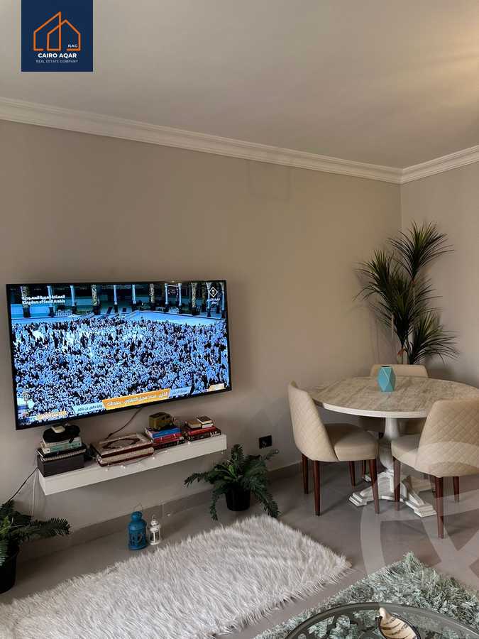 https://aqarmap.com.eg/en/listing/5568032-for-rent-cairo-new-cairo-lrhb-city-phase-5