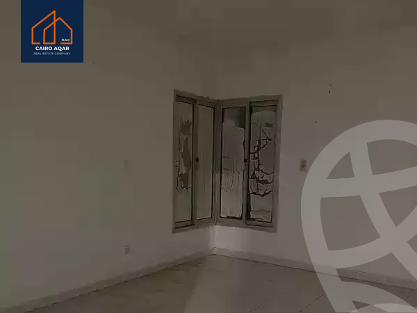 https://aqarmap.com.eg/en/listing/5568031-for-sale-cairo-new-cairo-lrhb-city-phase-3-farid-shawqi-st