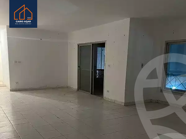 https://aqarmap.com.eg/en/listing/5568031-for-sale-cairo-new-cairo-lrhb-city-phase-3-farid-shawqi-st